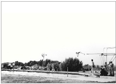 Aq 807 16pg 0001