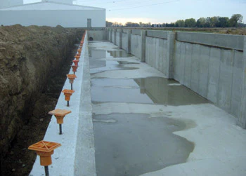 photo of 200-foot vinyl liner project
