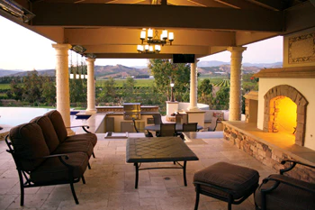 photo of outdoor dining area with fireside