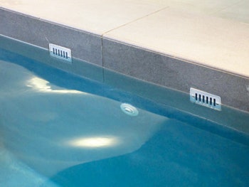 photo of indoor pool by Kevin Ruddy