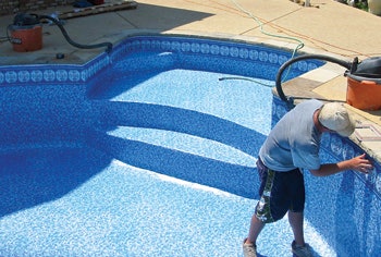 photo of vinyl liner installation