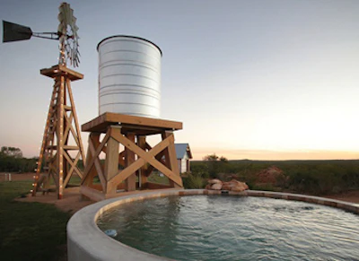 image of pool by Land Design (Boerne, TX)
