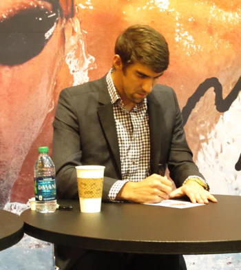 photo of Michael Phelps at the PSP show