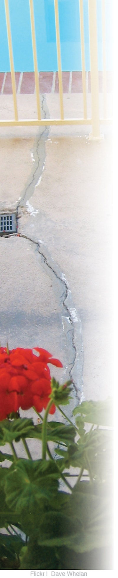 photo of pool with large crack on edge