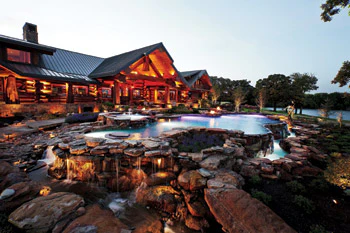 photo of the Claffey Pools' award-winning pool