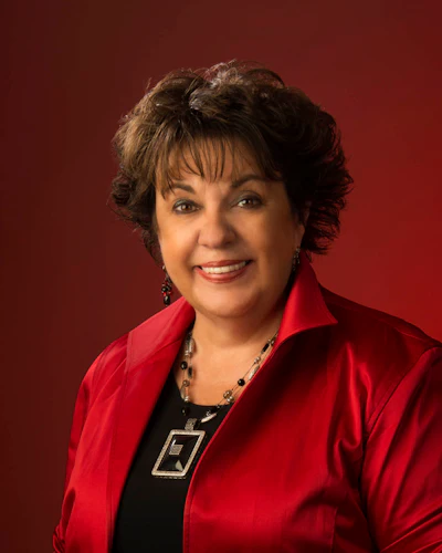 photo of Deborah Phelps