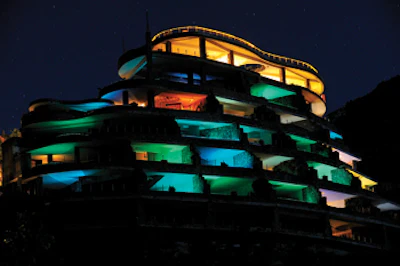 photo of Jade Mountain