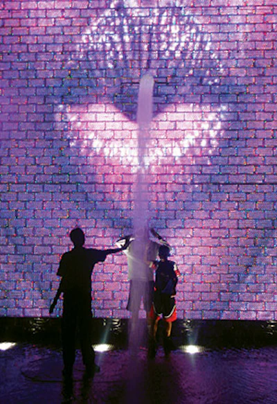 photo of Crown Fountain Chicago faces display