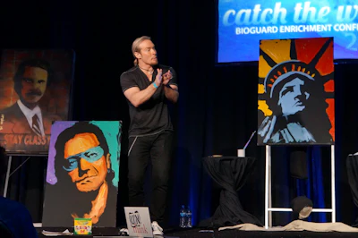 Artist Erik Wahl At Bio Guard Enrichment Conf