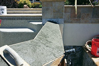 photo of a cracking pool wall