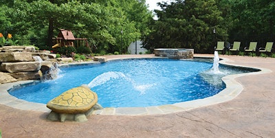 photo of a vinyl liner pool