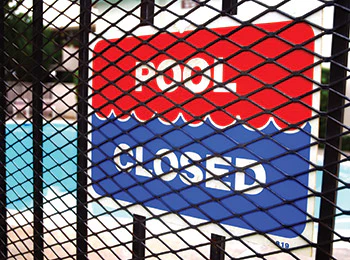 A Apolclosed 715 Sm