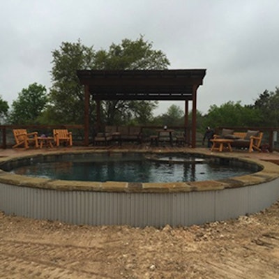 Michael Logsdon's simple, round pool.