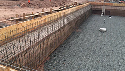 The pool structure at the Ethel Walker School was designed to the highest possible standards for structural stability and water-tightness using a poured-in-place floor and shotcrete walls. Upsized plumbing and multiple main drains were used to maximize hydraulic efficiency and safety.