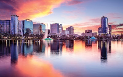 Orlando Cityscape 1017 Feat