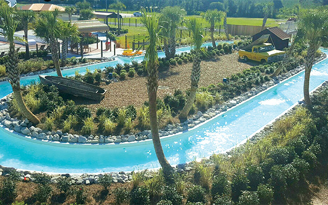 Fiberglass Lazy River 1 0218 Feat