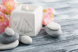 Greyand Pink Candles Spa 318 Feat