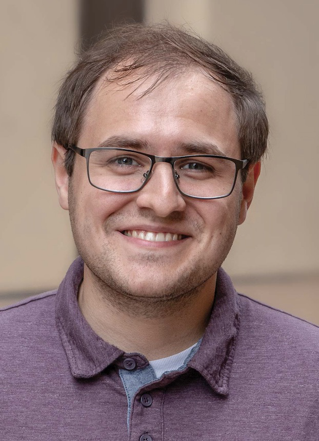 Ryan Kushner Headshot