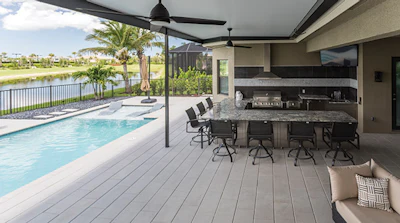 Photo courtesy of Nassau Pools Construction.