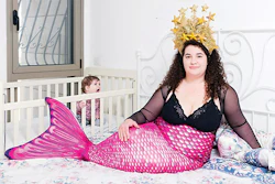 Ozz 719 Aq Mermaids2 Feat