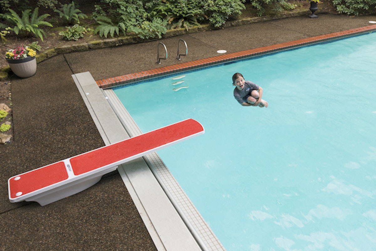 SlideAway™ The Safe Removable Pool Slide