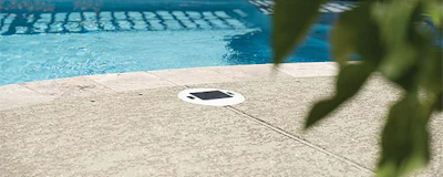 Keto A.I.'s smart skimmer replaces an existing skimmer cover plate with a solar-powered smart device. (Photo courtesy Keto A.I.)