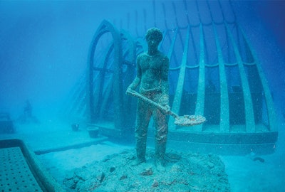 Underwater photos courtesy Matt Curnock; LED statue photo courtesy Jason deCaires Taylor