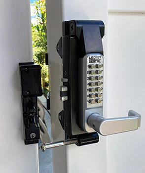 Mmm 721 Aq Lockey Usa1 Sm