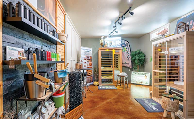 6 Q 921 Aq Showroom4 Sm