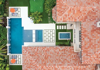 Category: TRADITIONAL By: Almar Jackson Pools, Jupiter, Fla.