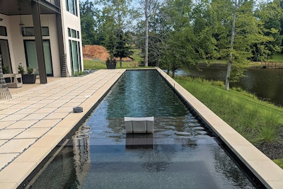 Category: TRADITIONAL By: Vue Custom Pools, Greensboro, N.C.