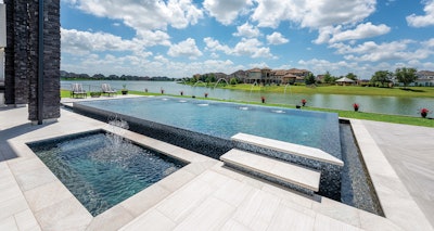 Category: Pools with a vanishing edge By: Platinum Pools, Houston, Texas