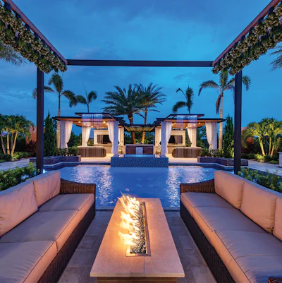 Category: Geometric By: Ike's Carter Pools, Oakland Park, Fla.