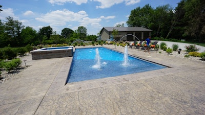 Rocky ledge top pool white plains