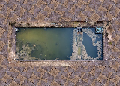 2 L 222 Aq Wf Pool Art1 Lg