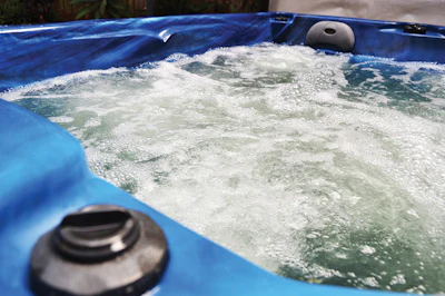 4 V 422 Aq C3 Hot Tub Lg