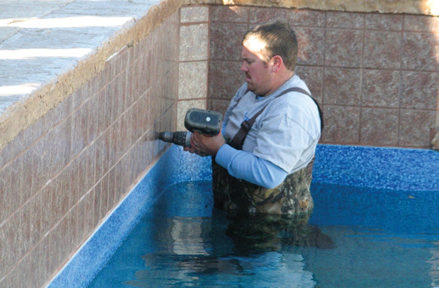 5 Tips for Proper Winter Pool Cover Installation