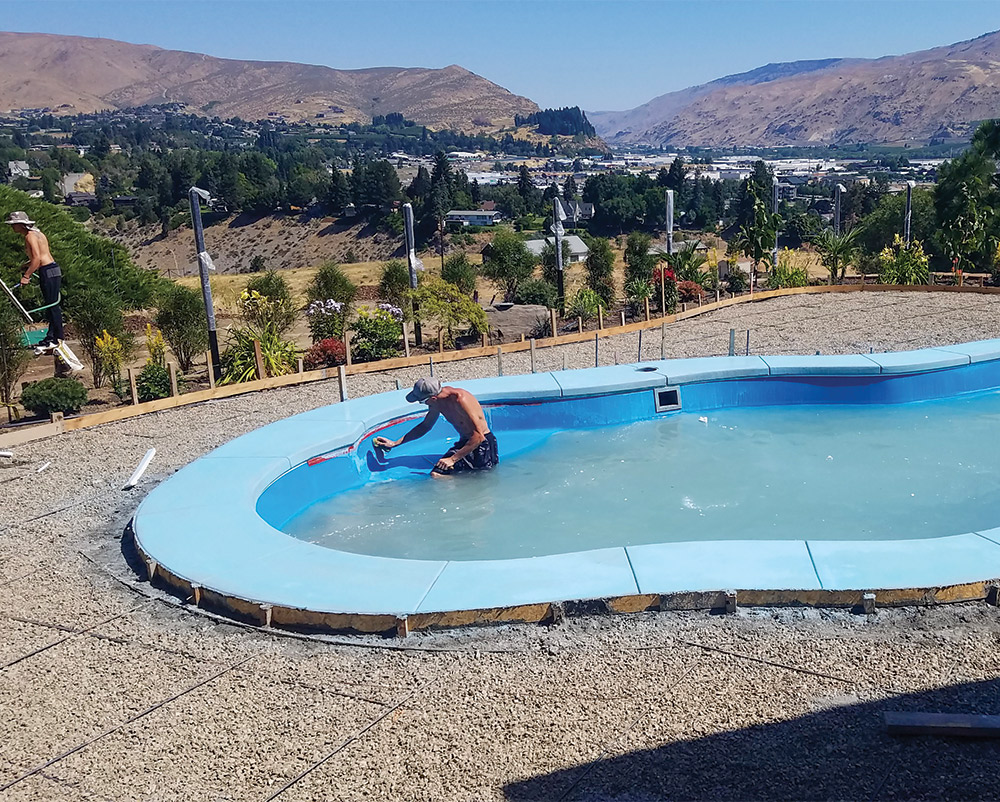 UUU-220-AQ_Berggren2a_lg.png?auto=format%2Ccompress&fit=crop&h=586&q=70&w=879