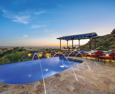 Category: Pools With a Vanishing Edge By: Morris Pools, Mesa, Ariz.
