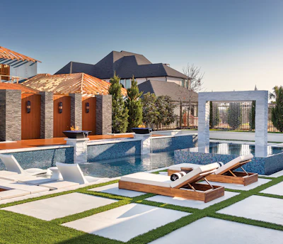 Category: Geometric By: Radelli Design Build, Oak Point, Texas