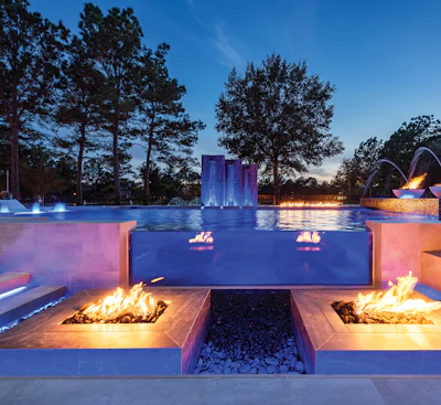 Category: Elevated Pool And/Or Spa Structure By: Regal Pools, Tomball, Texas