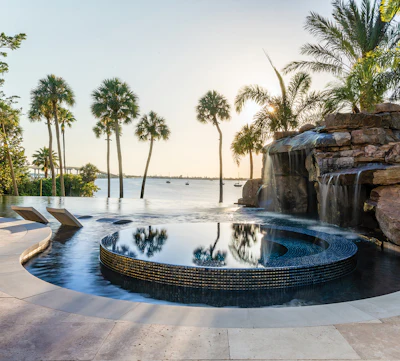 Category: Pools With a Vanishing Edge By: Ryan Hughes Design Build, Tampa, Fla.