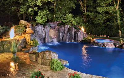 Category: FREEFORM By: Shehan Pools, Florence, Ky.