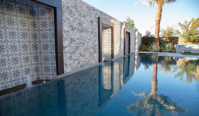 Category: POOLS WITH A VANISHING EDGE By: Green O’ Aces Pools & Landscape, Las Vegas, Nev.