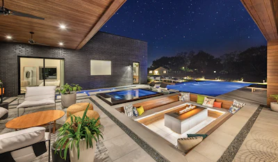 Category: POOLS WITH A VANISHING EDGE By: Cajun Pools & Spas, Breaux Bridge, La.