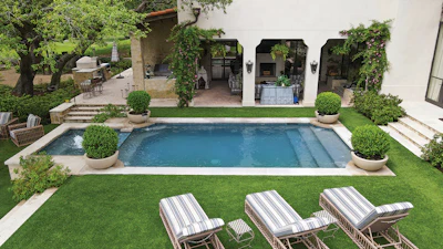 Category: TRADITIONAL By: Texas Pools, The Woodlands, Texas