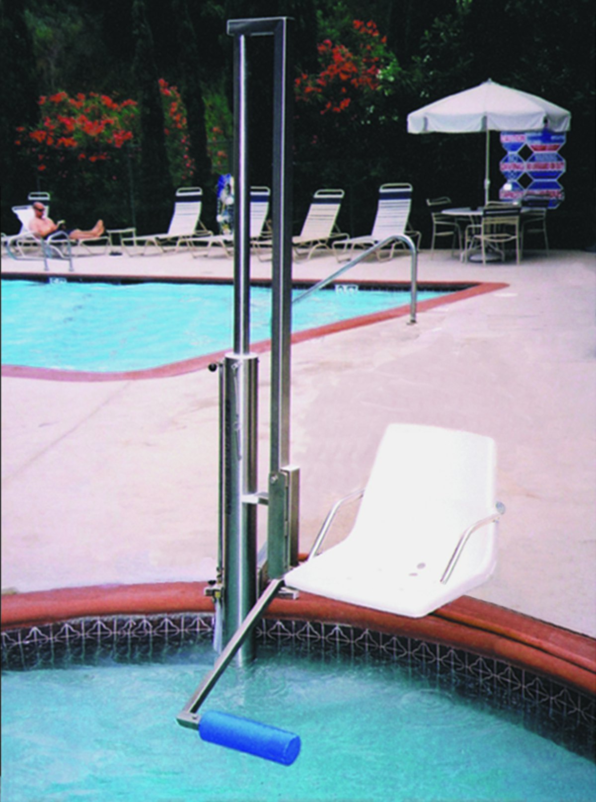 Aquatic Access Pool Lift AQUA Magazine