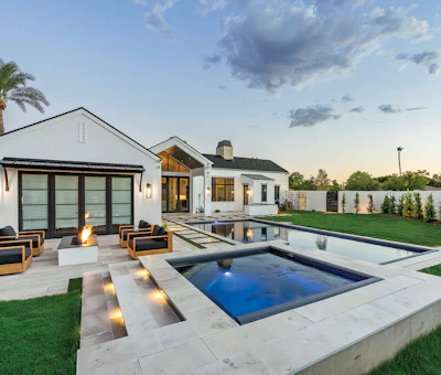 Category: POOLS WITH AUTOMATIC COVERS | By: Morris Pools, Mesa, Ariz.