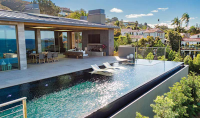 Category: POOLS WITH A VANISHING EDGE | By: La Jolla Pools, San Diego, Calif.