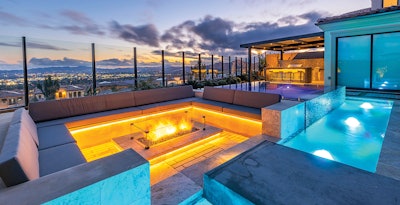 Category: Standalone Spas | By: The Green Scene Landscaping & Swimming Pools, Los Angeles, Calif.